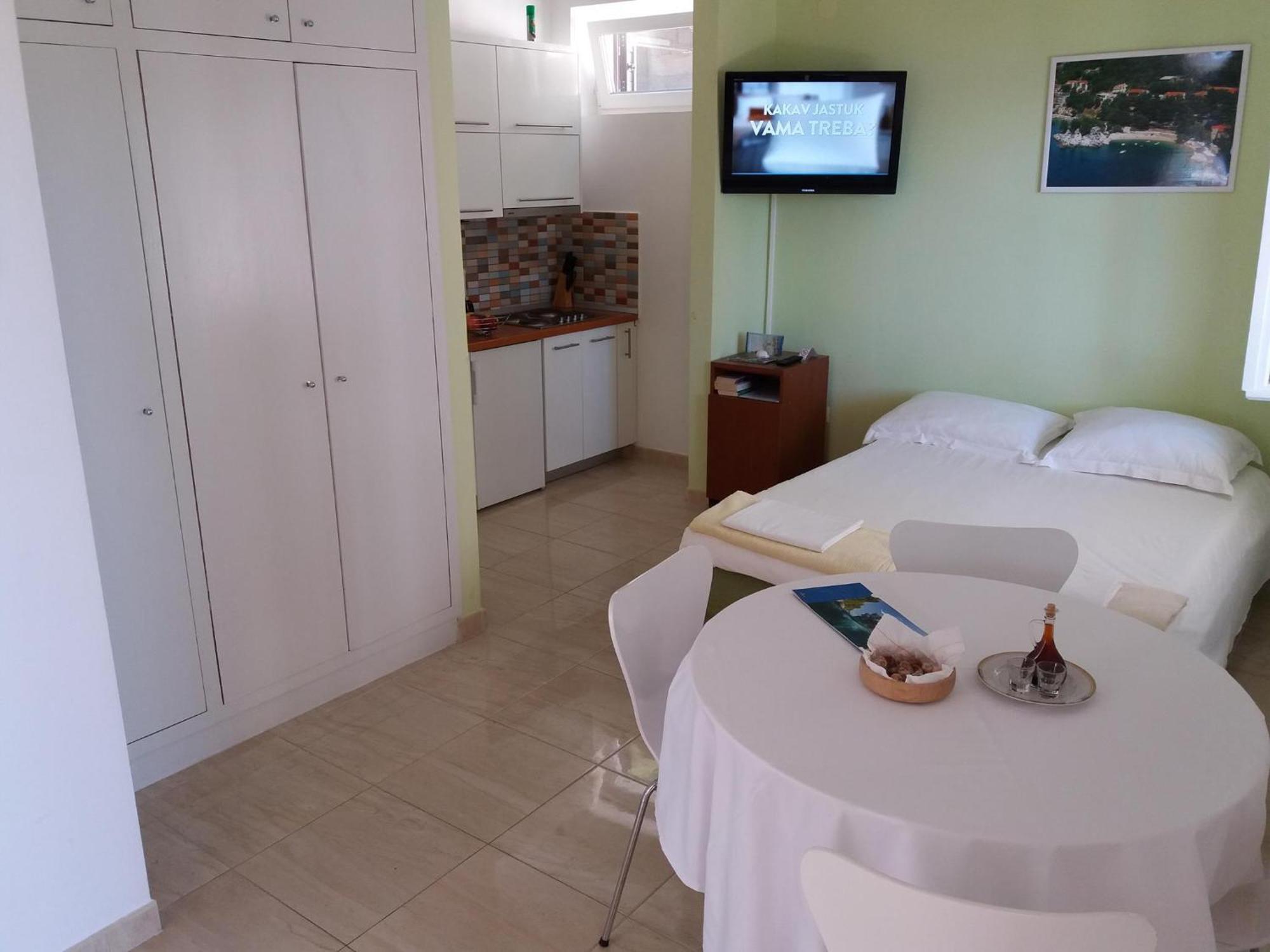 Apartments Jakovic Brela Room photo