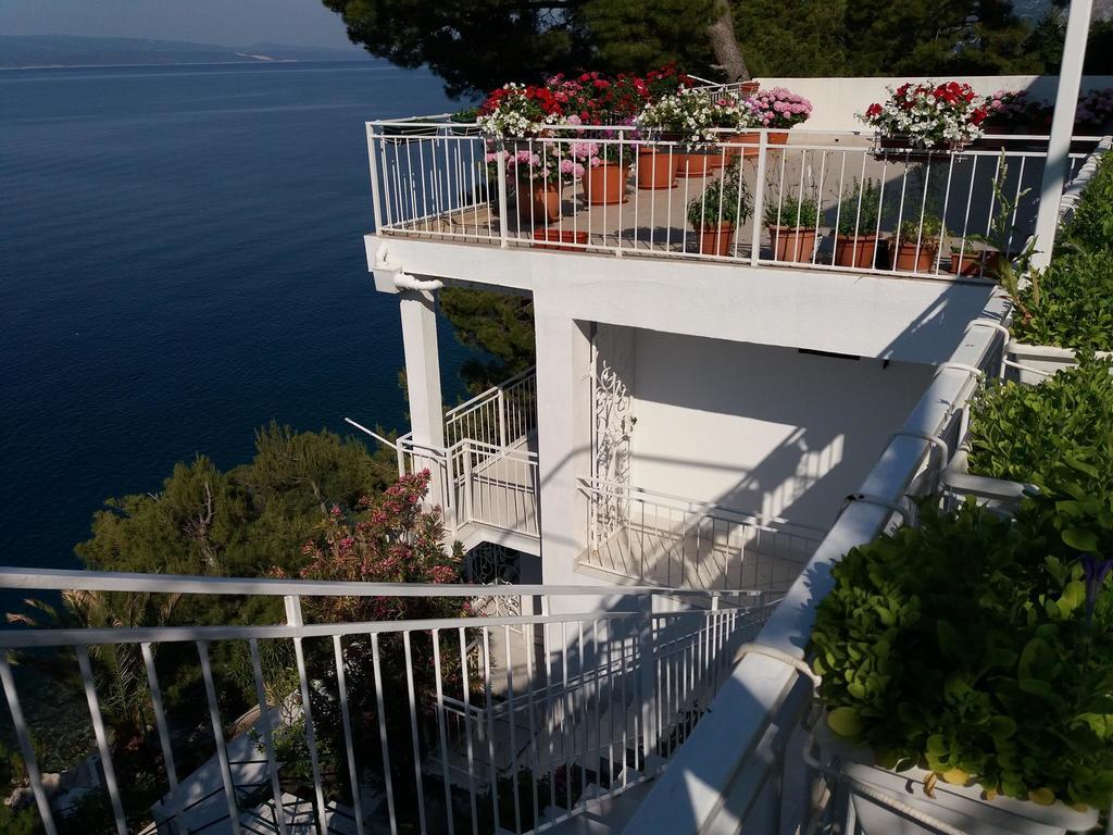 Apartments Jakovic Brela Exterior photo