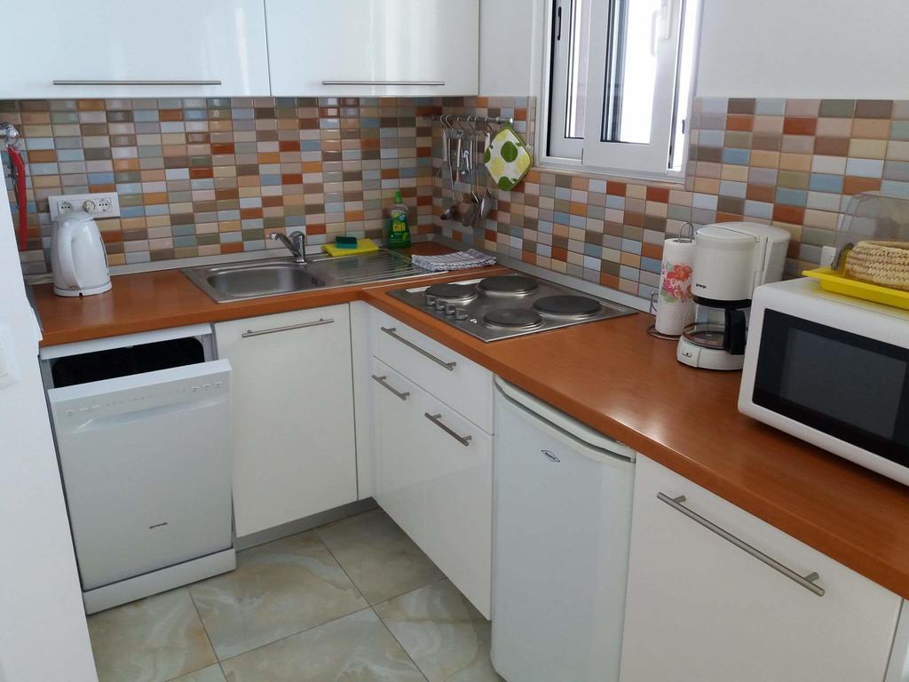 Apartments Jakovic Brela Exterior photo
